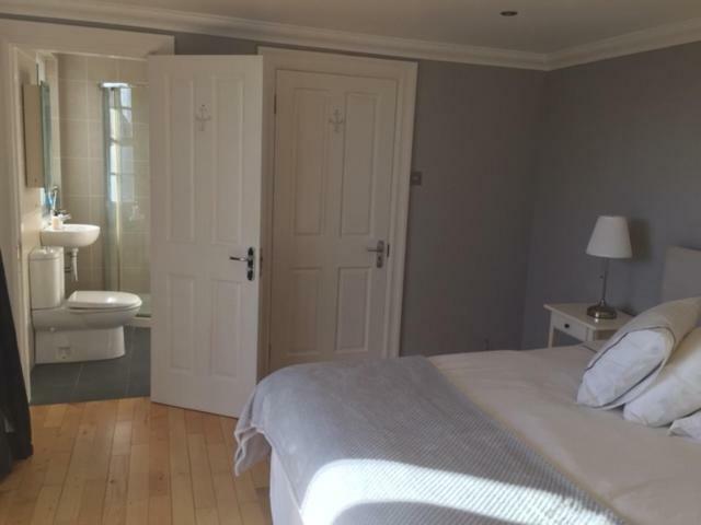 Strandview Beach Apartment Ballycastle Eksteriør billede